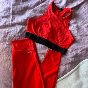 Alala NWOT red legging and sportsbra set, size medium